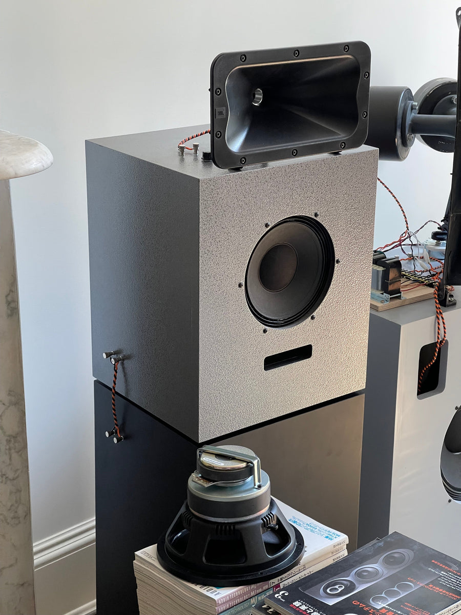 Artbook Shelf Horn Mod Kit v0.1 – OJAS